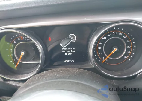 2018 Jeep Wrangler Unlimited Sahara 4X4 z USA, uszkodzony, nr VIN 1C4HJXEG1JW119401